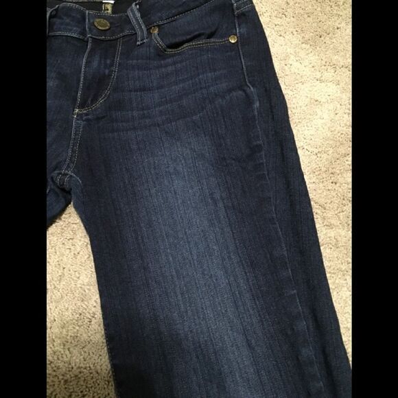 PAIGE dark wash stretch jeans. New - Picture 11 of 16